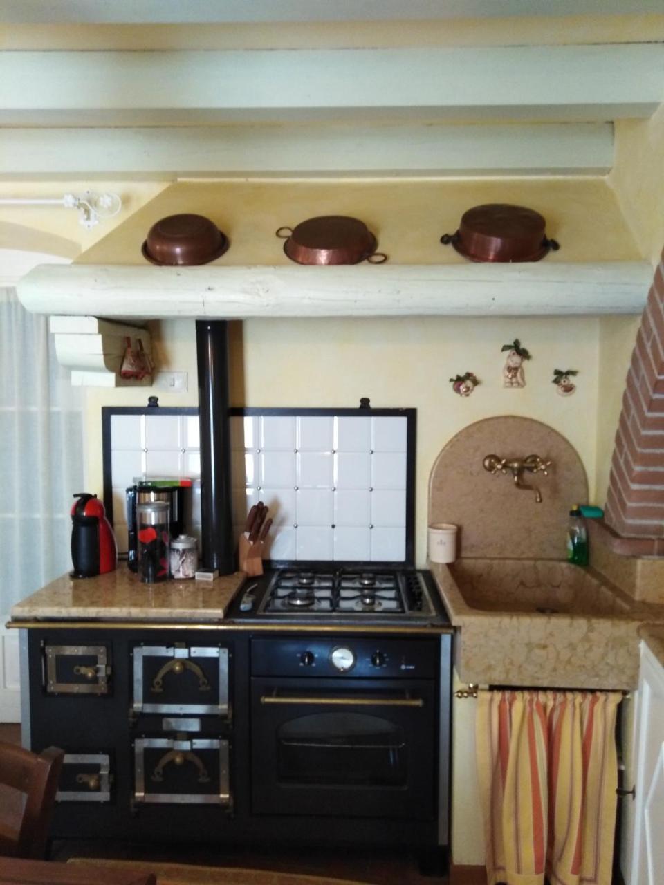 Casa Del Capitello Apartment Caprino Veronese Luaran gambar