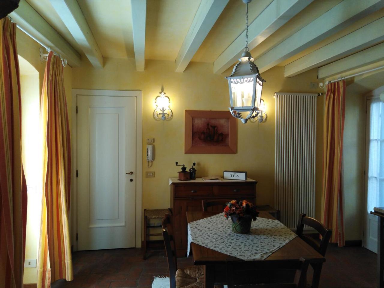 Casa Del Capitello Apartment Caprino Veronese Luaran gambar