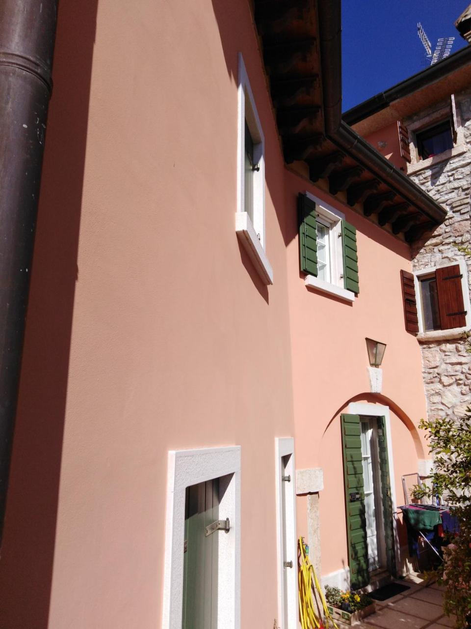 Casa Del Capitello Apartment Caprino Veronese Luaran gambar